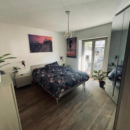 Luce Private Deluxe Apartment Near The Station Tirano Exterior foto