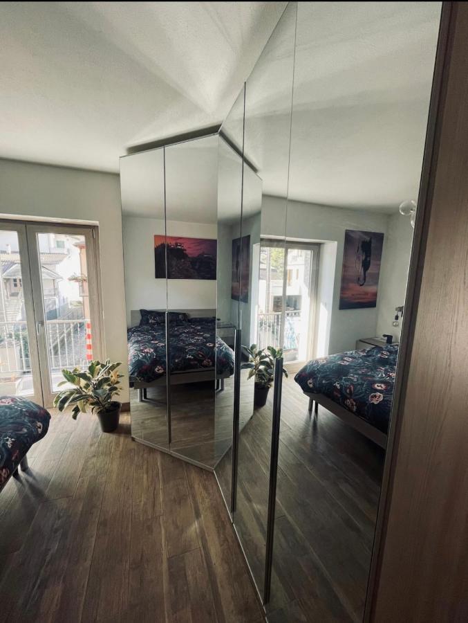 Luce Private Deluxe Apartment Near The Station Tirano Exterior foto
